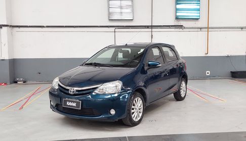 Toyota Etios 1.5 XLS Hatchback 2014