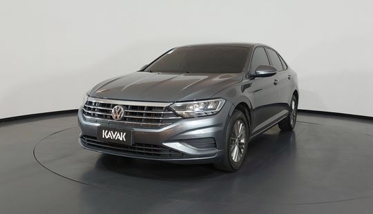 Volkswagen Jetta 250 TSI TOTAL-2018