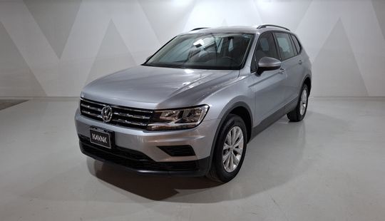 Volkswagen • Tiguan