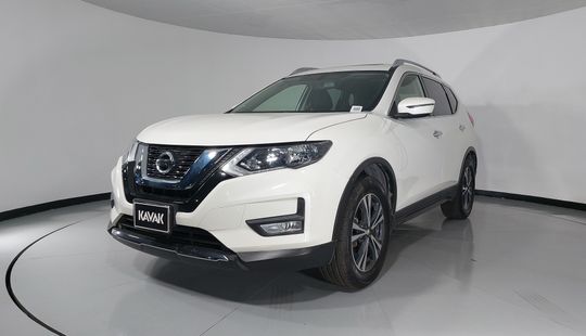 Nissan • X-Trail