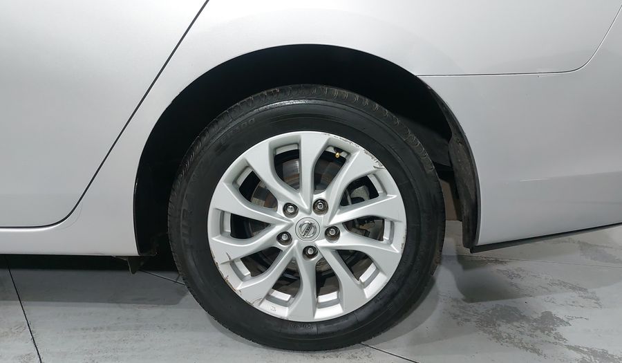 Nissan Sentra 1.8 ADVANCE CVT Sedan 2017