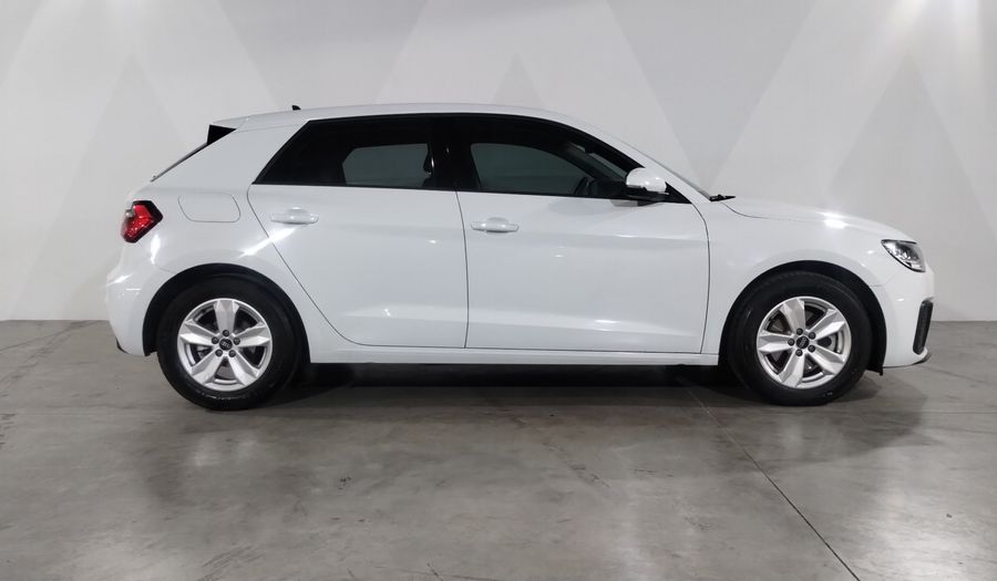 Audi A1 1.0 SB 30 TFSI URBAN DCT Hatchback 2022