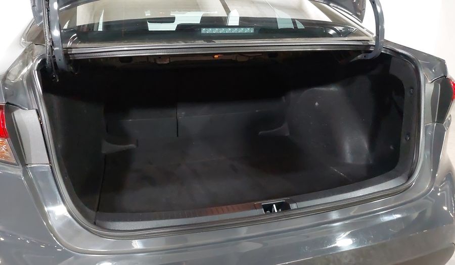 Toyota Corolla 2.0 XLE CVT Sedan 2023