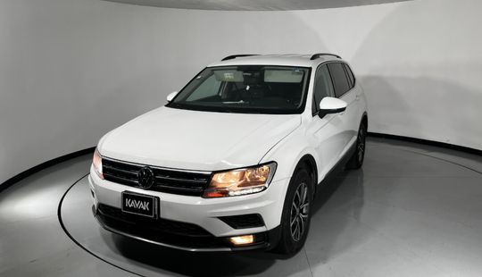 Volkswagen • Tiguan