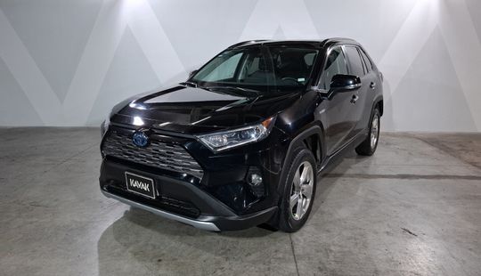 Toyota • RAV4