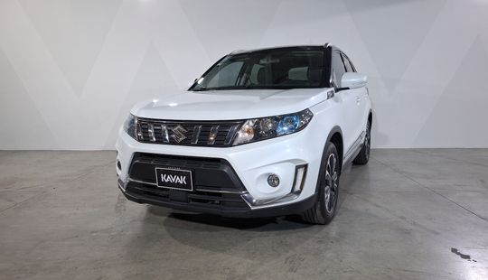 Suzuki • Vitara