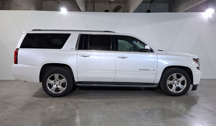 Chevrolet Suburban 5.3 D LTZ AT 4WD Suv 2016