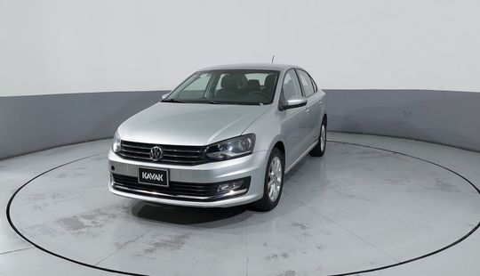 Volkswagen • Vento