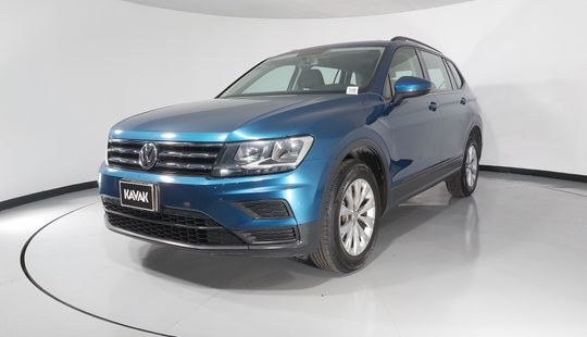 Volkswagen • Tiguan