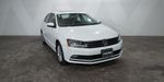 Volkswagen Jetta 2.5 COMFORTLINE MT BOLSAS AIRE DEL. Sedan 2017