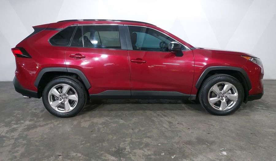 Toyota Rav4 2.5 XLE AUTO Suv 2021