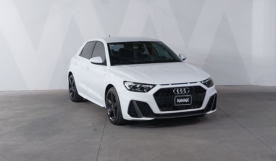 Audi A1 2.0 SB 40 TFSI S LINE DCT Hatchback 2024