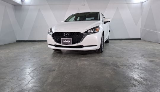 Mazda • Mazda 2