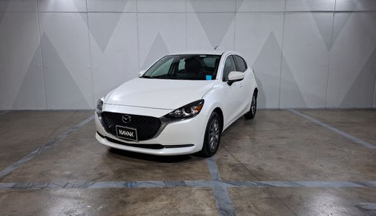 Mazda • Mazda 2