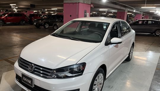 Volkswagen • Vento