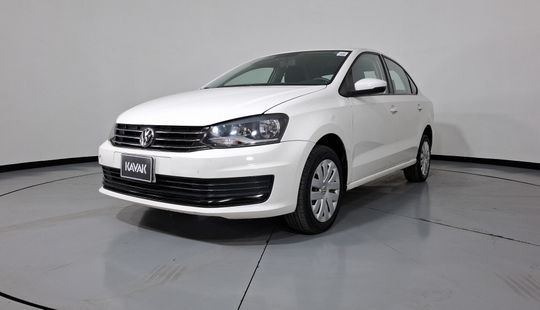 Volkswagen • Vento