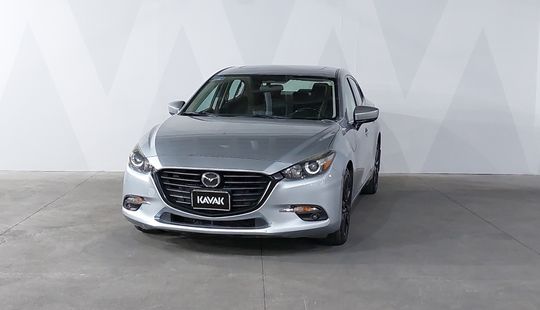 Mazda • Mazda 3