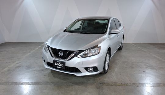 Nissan • Sentra