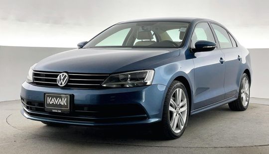 Volkswagen • Jetta