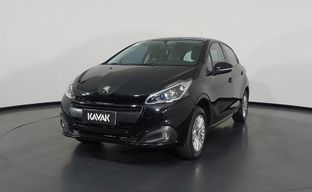 Peugeot • 208