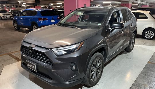 Toyota • RAV4