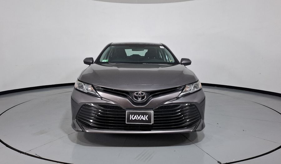 Toyota Camry 2.5 LE AUTO Sedan 2018