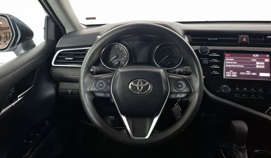 Toyota Camry 2.5 LE AUTO Sedan 2018