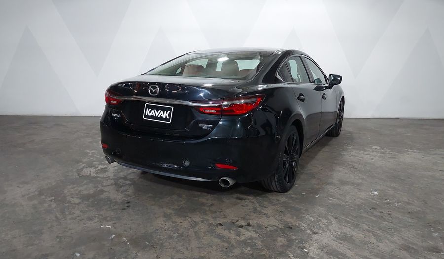 Mazda 6 2.5 CARBON EDITION AUTO Sedan 2021