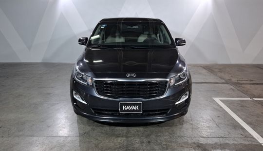 Kia • Sedona