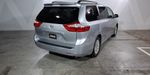 Toyota Sienna 3.5 XLE AT Minivan 2017