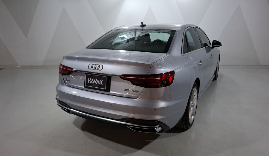 Audi A4 2.0 MHEV 40 TFSI SELECT DCT Sedan 2021