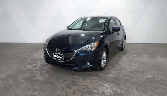 Mazda • Mazda 2