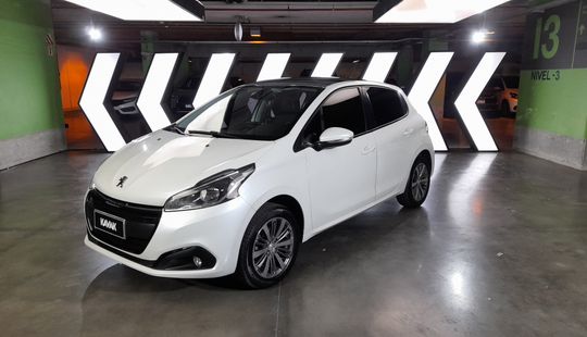 Peugeot • 208