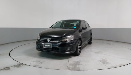 Volkswagen • Vento