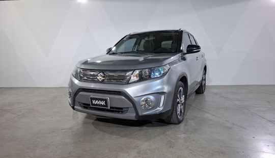 Suzuki • Vitara