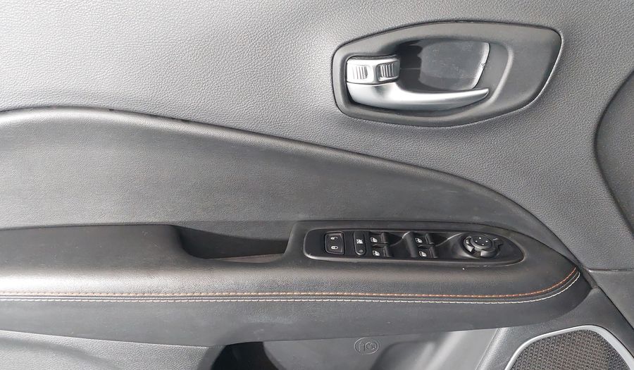 Jeep Compass LONGITUDE Suv 2020