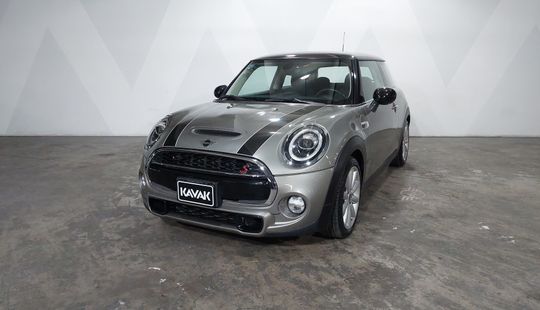 Mini • Cooper S