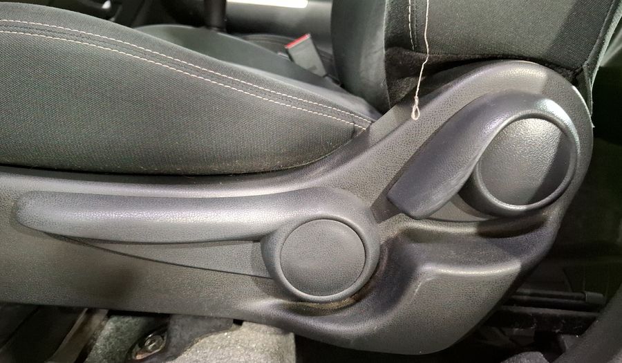 Nissan March 1.6 ADVANCE Hatchback 2020