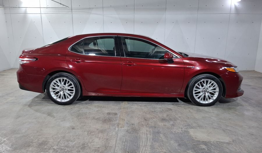 Toyota Camry 2.5 XLE NAVI HV AUTO Sedan 2019