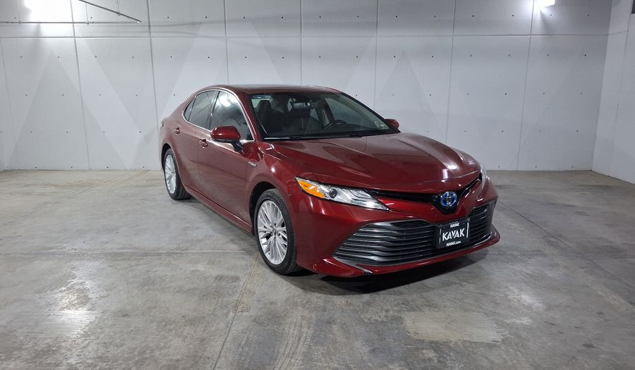 Toyota Camry 2.5 XLE NAVI HV AUTO Sedan 2019