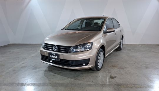 Volkswagen • Vento