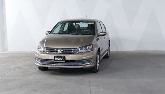 Volkswagen • Vento