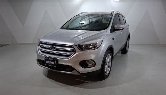 Ford • Escape