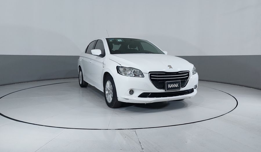 Peugeot 301 1.6 ACTIVE MT Sedan 2017