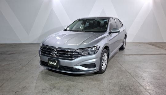 Volkswagen • Jetta