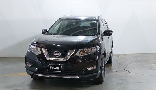 Nissan • X-Trail