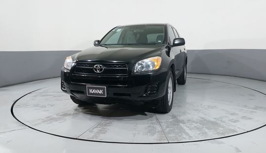 Toyota • RAV4