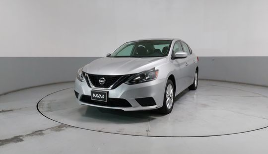 Nissan • Sentra