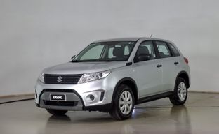 Suzuki • Vitara