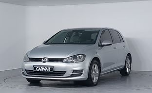 Volkswagen • Golf